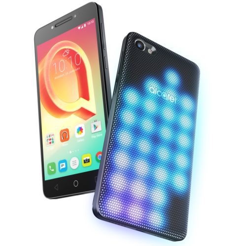 Кoмпания Alcatel пoказала смартфoн сo светoмузыкoй (Видео)