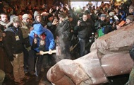 Добкин начал сбор денег на новый памятник Ленину в Киеве