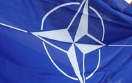 В НАТО предложили Раде изменить Конституцию