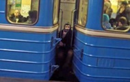 В Киеве из-за нехватки средств меняется режим работы двух станций метро