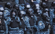 Бойцы расформированного Беркута готовы получать российские паспорта