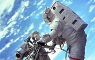 В открытом космосе. NASA поддержала фильм Гравитация реалистичными фотографиями
