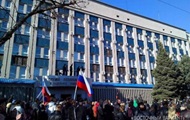 При штурме СБУ в Луганске травмированы девять человек, митингующие завладели оружием