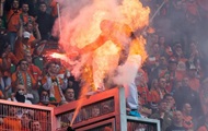 В Польше полицейский поджег фаната на футбольном матче