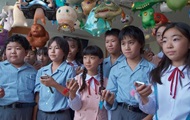 Знаменитый современный художник снял фильм о жизни японских школьников после Фукусимы