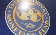 Украина просит МВФ объединить 3-й и 4-й транши кредита