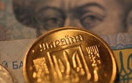 К Новому году доллар будет по 20 – опрос на Корреспондент.net