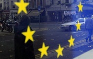 ЕС официально отложил применение зоны свободной торговли с Украиной