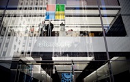 WSJ: Microsoft     - 