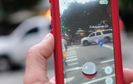 Популярность Pokemon GO падает - Bloomberg