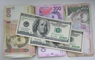 Минфин одолжил у украинцев более $400 млн