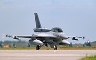  ,     F-16  - 