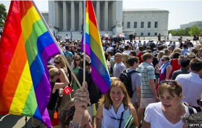 Верховный суд США рассмотрит вопрос о гей-браках