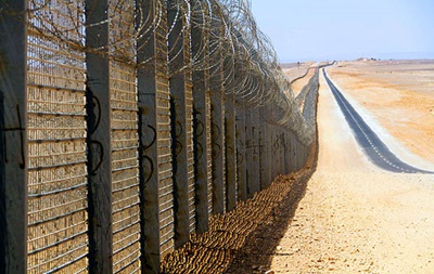 Саудовская Аравия строит стену на грнице с Ираком