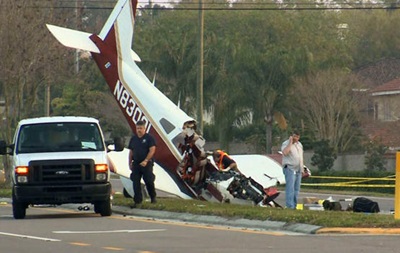 Четыре человека погибли при крушении самолета во Флориде