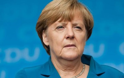 Меркель: Германия не будет менять конституцию из-за мигрантов
