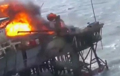 Пожар на нефтеплатформе в Азербайджане: 30 пропавших без вести