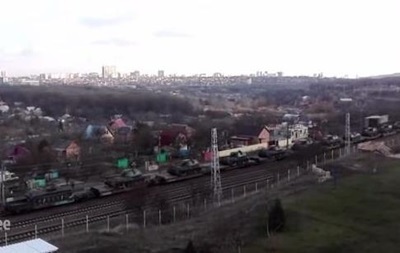 В Украину из России едет поезд с танками - СМИ
