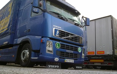 В России задержали 152 грузовика из Украины