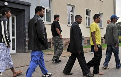 DW: как мусульмане в Германии относятся к беженцам