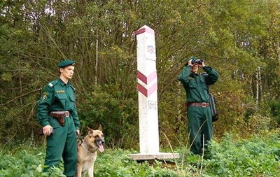 Латвия начала строить стену на границе с Россией