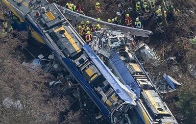 В Германии назвали причину столкновений поездов в феврале