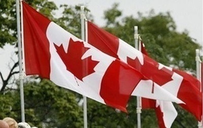 Канада рассмотрит петицию по отмене виз для украинцев