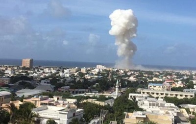 Взрыв в столице Сомали: восемь погибших
