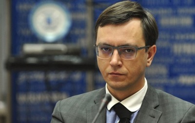 Укрзализныця должна бороться с коррупцией, а не повышать цены - министр