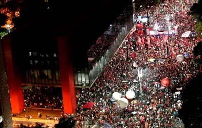 В Бразилии протестующие захватили Минфин