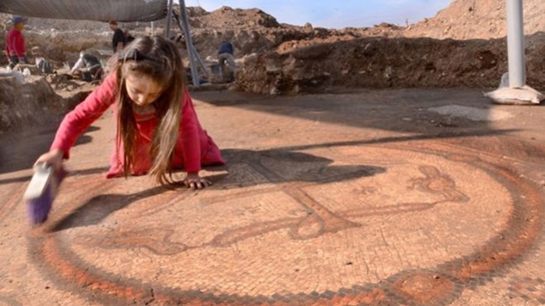 В Израиле археологи обнаружили украшенный мозаикой 1500-летний храм