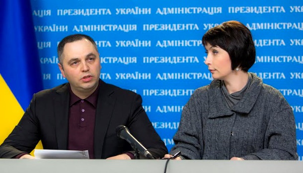 Янукович предложил Яценюку пост премьера, а Кличко - вице-премьера 1 Янукович предложил Яценюку пост премьера, а Кличко - вице-премьера