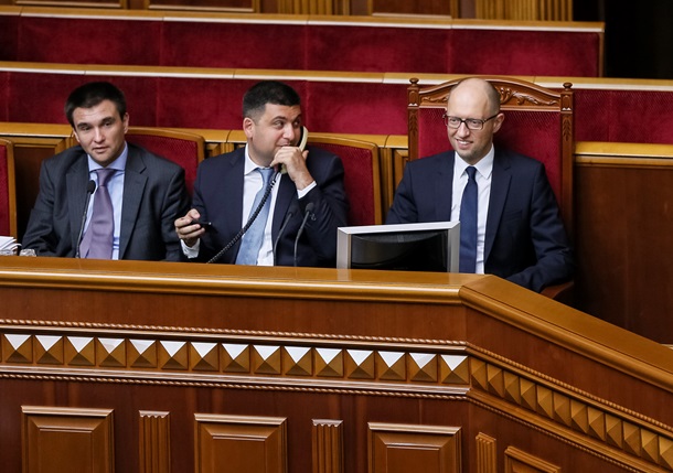 Какие санкции готовят для украинцев Рада и Яценюк Какие санкции готовят для украинцев Рада и Яценюк