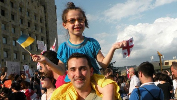 В Тбилиси прошла антироссийская акция (Фото) 2 В Тбилиси прошла антироссийская акция (Фото)