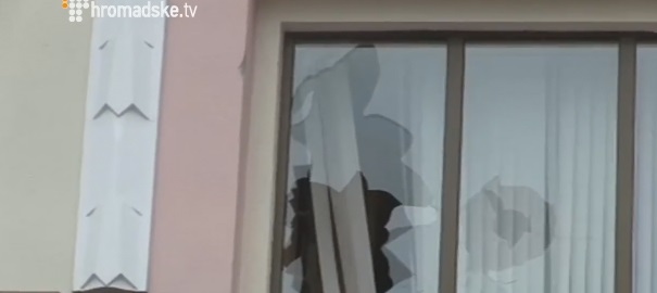 В сети появилось видео штурма активистами офиса Ахметова В сети появилось видео штурма активистами офиса Ахметова