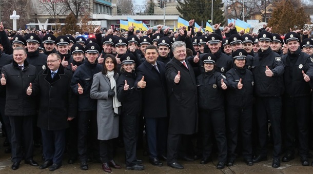 Полиция в Виннице, монахи и "недомайдан": фото дня