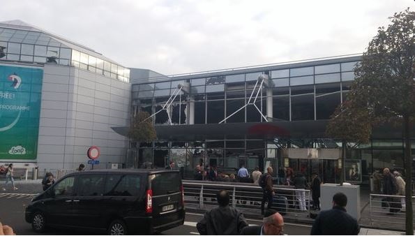 В аэропорту Брюсселя прогремели взрывы