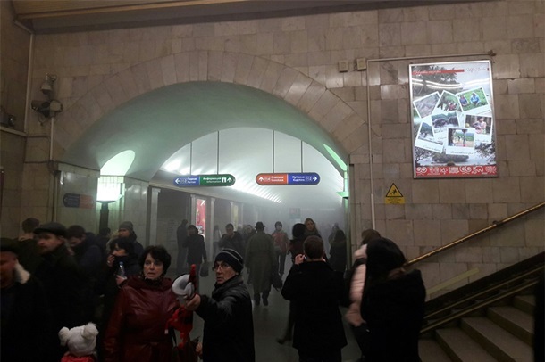 У Санкт-Петербурзі вибух в метро, є жертви (відео)