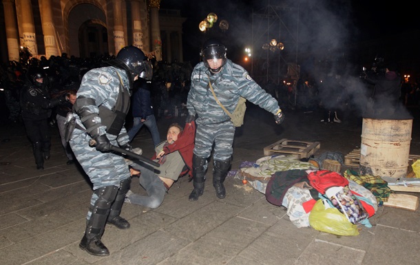 Табачник: Во время разгона Евромайдана не пострадал ни один киевский студент 