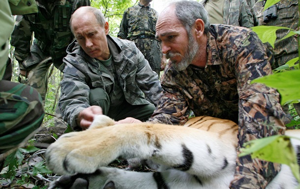 Тигр Путина сбежал в Китай 