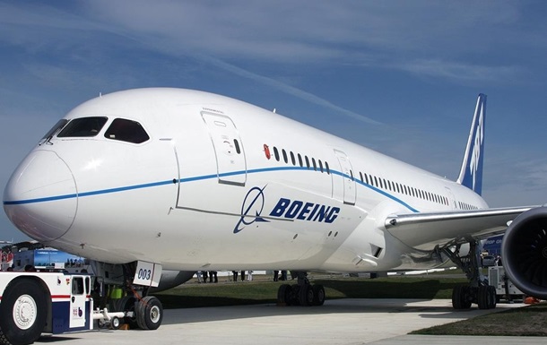  Boeing    