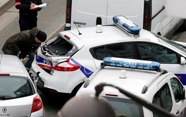 Появилось видео расстрела редакции журнала Charlie Hebdo в Париже