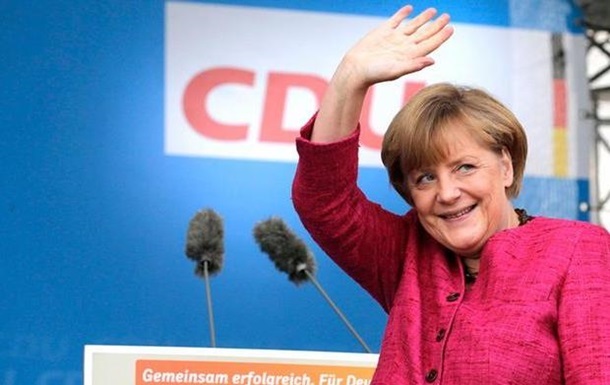 Меркель летит в Японию обсудить кризис в Украине 