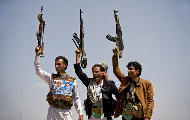Йеменские мятежники вынудили президента страны к побегу