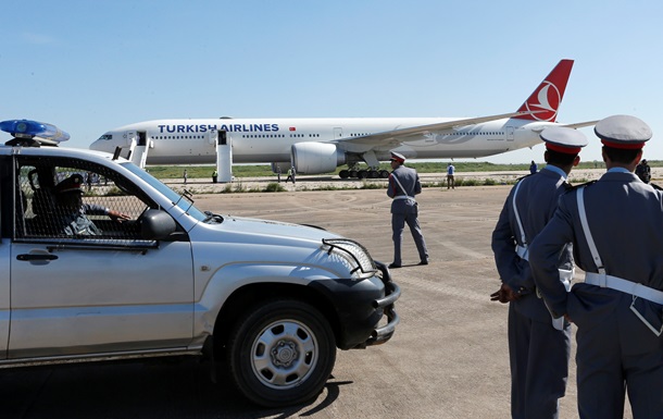 Очередной самолет Turkish Airlines прервал рейс из-за угрозы взрыва