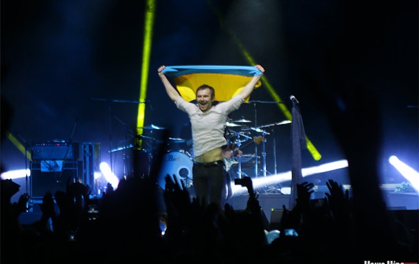 На концерте Океана Эльзы в Витебске у зрителей отбирали украинские флаги