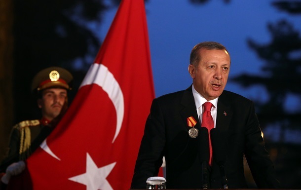 Эрдоган раскритиковал смертный приговор экс-президенту Египта Мурси