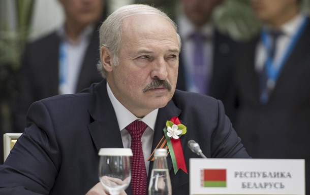 Лукашенко закликав  не дубасити  Росію на саміті в Ризі