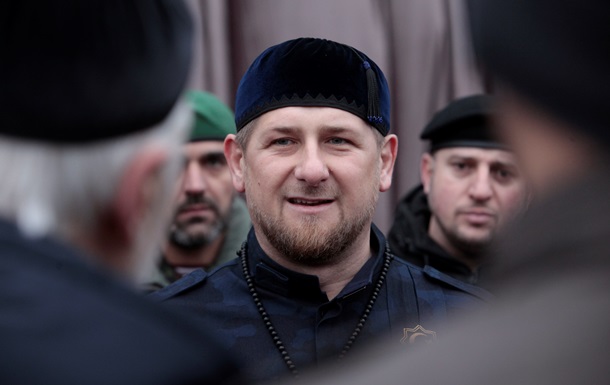  Ночные волки сделали Кадырова почетным главой чеченского отделения