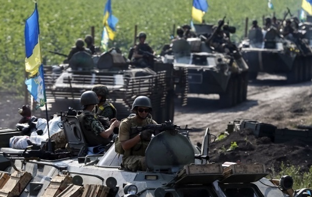 В Україні створюється потужна армія - Міноборони